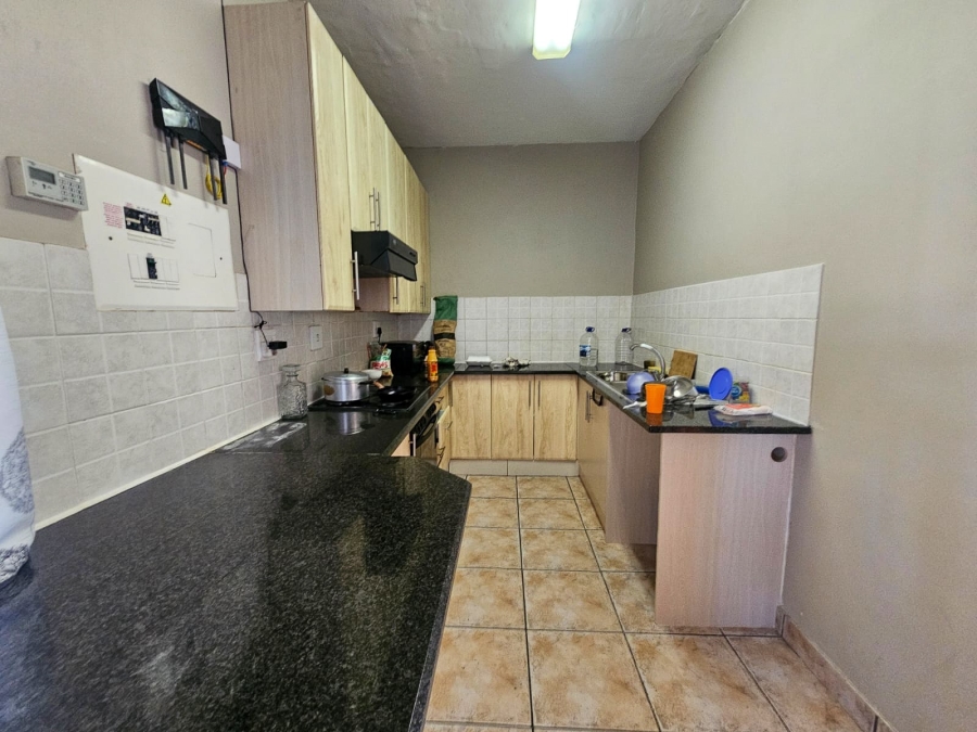 2 Bedroom Property for Sale in Dassie Rand North West